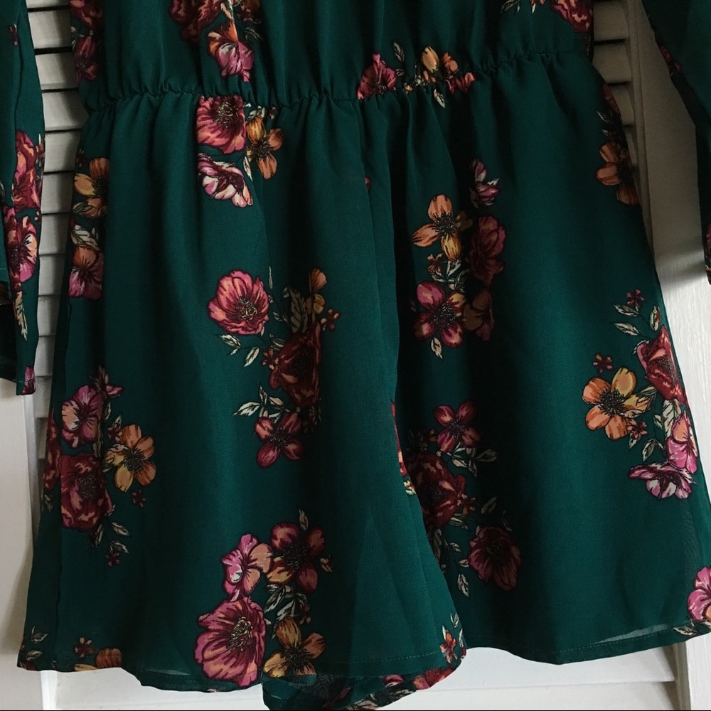 Floral Bailey Blue Bell Sleeve Romper Bell SL - Picture 4 of 8